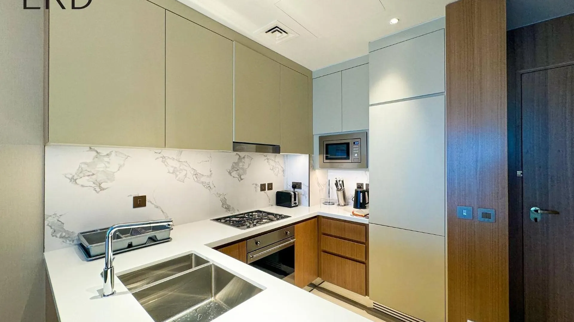 두바이 Luxurious 2Br The Address Opera 아파트