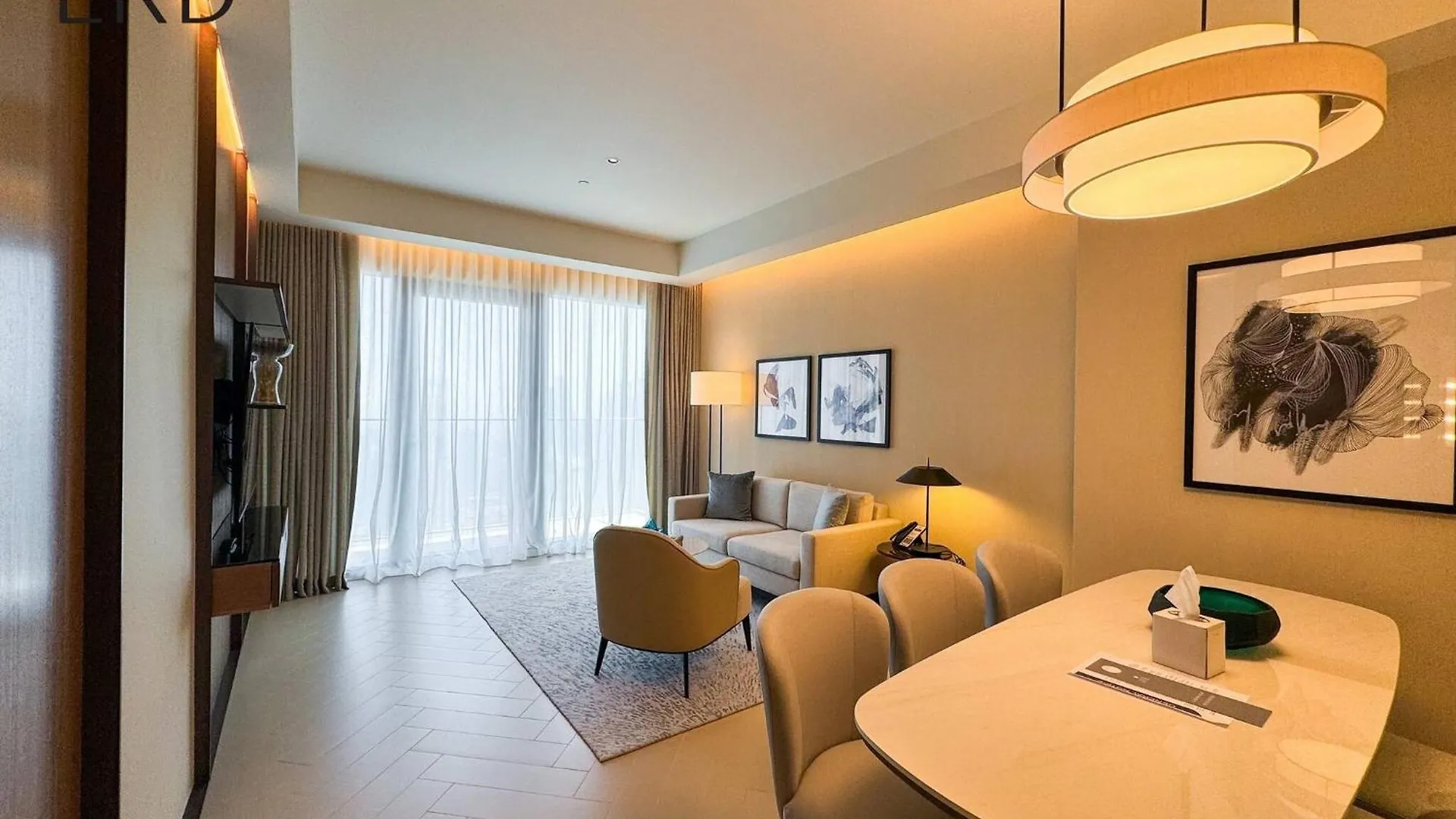 두바이 Luxurious 2Br The Address Opera 아파트